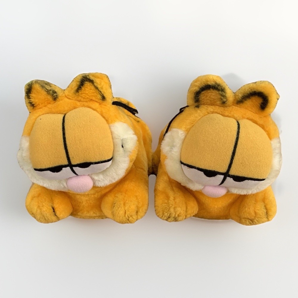 Vintage Garfield Plush Slippers